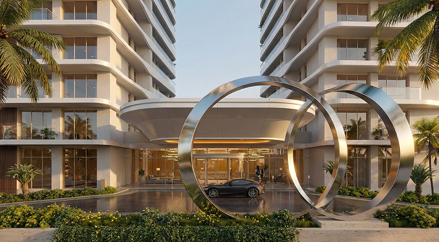 Grand residential arrival and drop-off